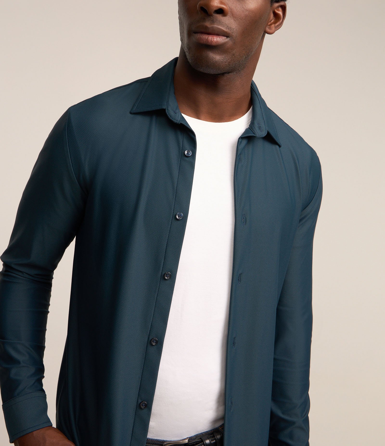 Camisa Performance com Manga Longa e Textura Azul 4