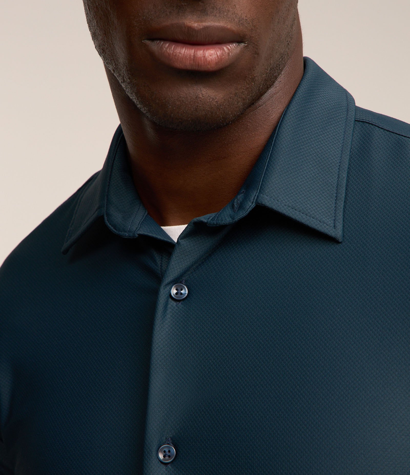 Camisa Performance com Manga Longa e Textura Azul 6