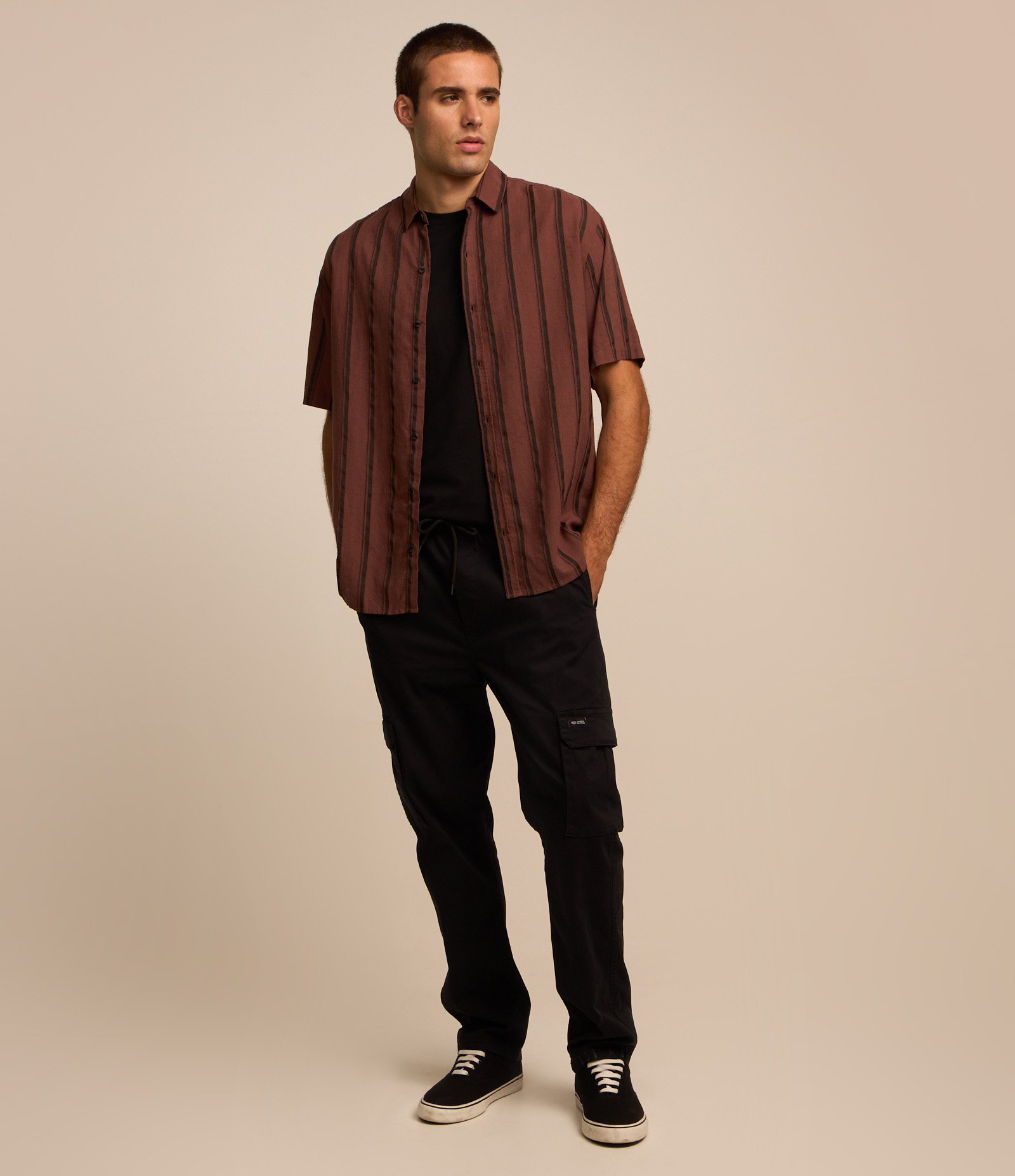 Camisa Relaxed com Textura de Tela e Listras Verticais com Cânhamo Marrom 2