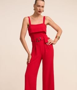 Macacão em Airflow com Cinto Fivela e Sobreposição