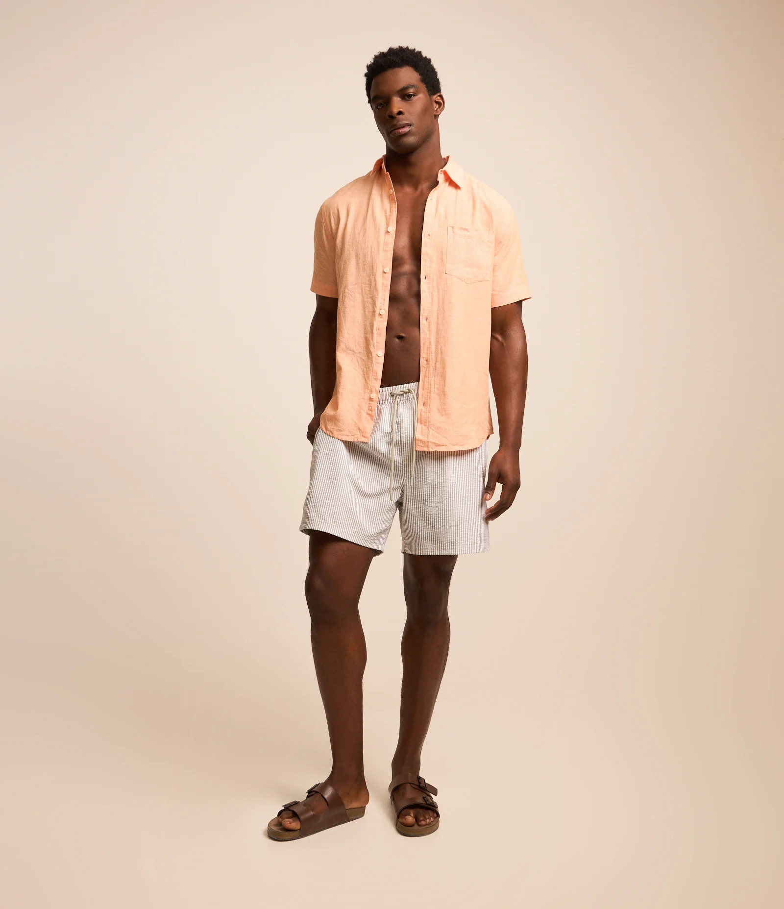 Bermuda de Praia Listrada em Microfibra com Textura Anarruga 1