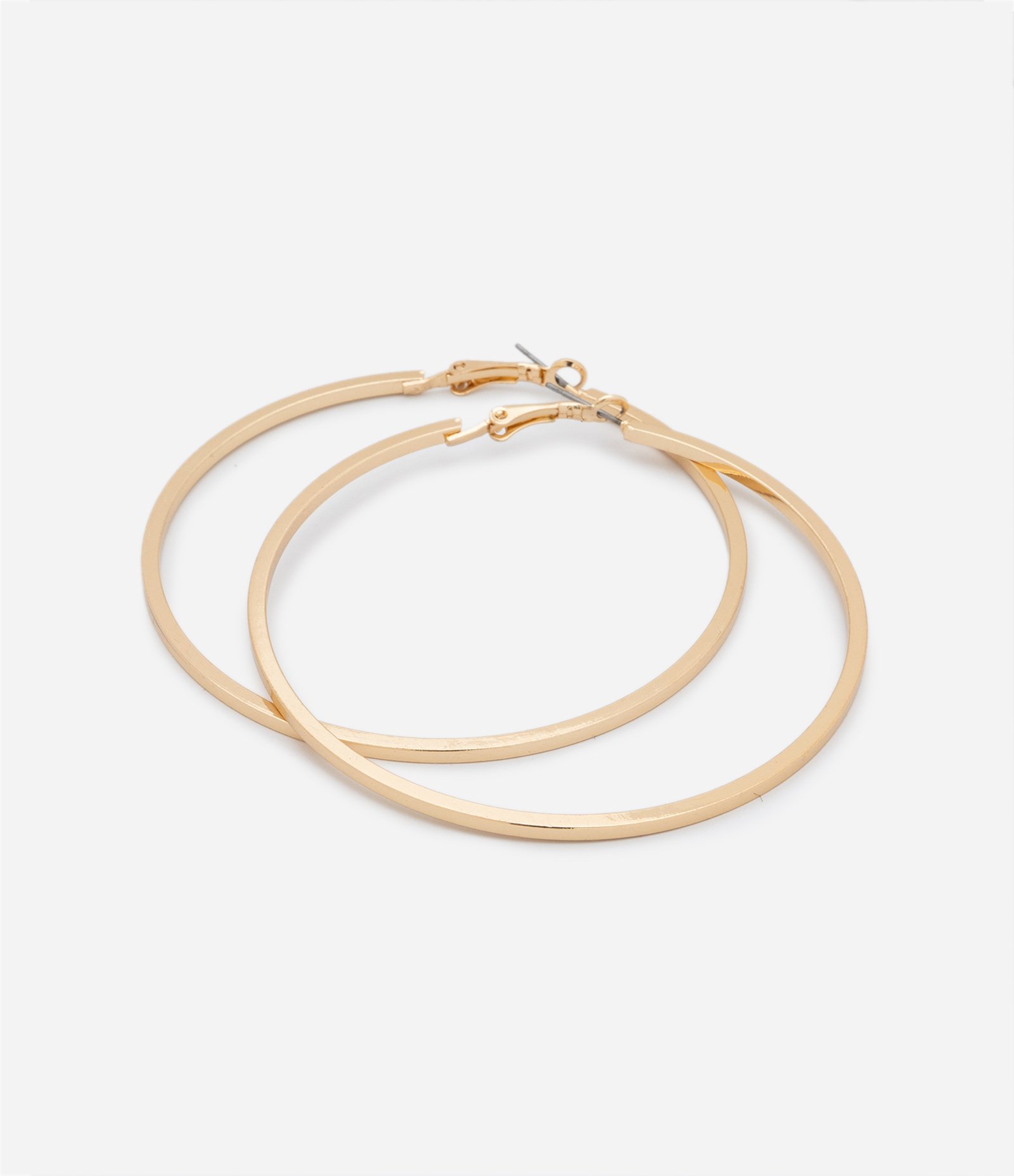Brinco Argola Média Fechada Dourado 3