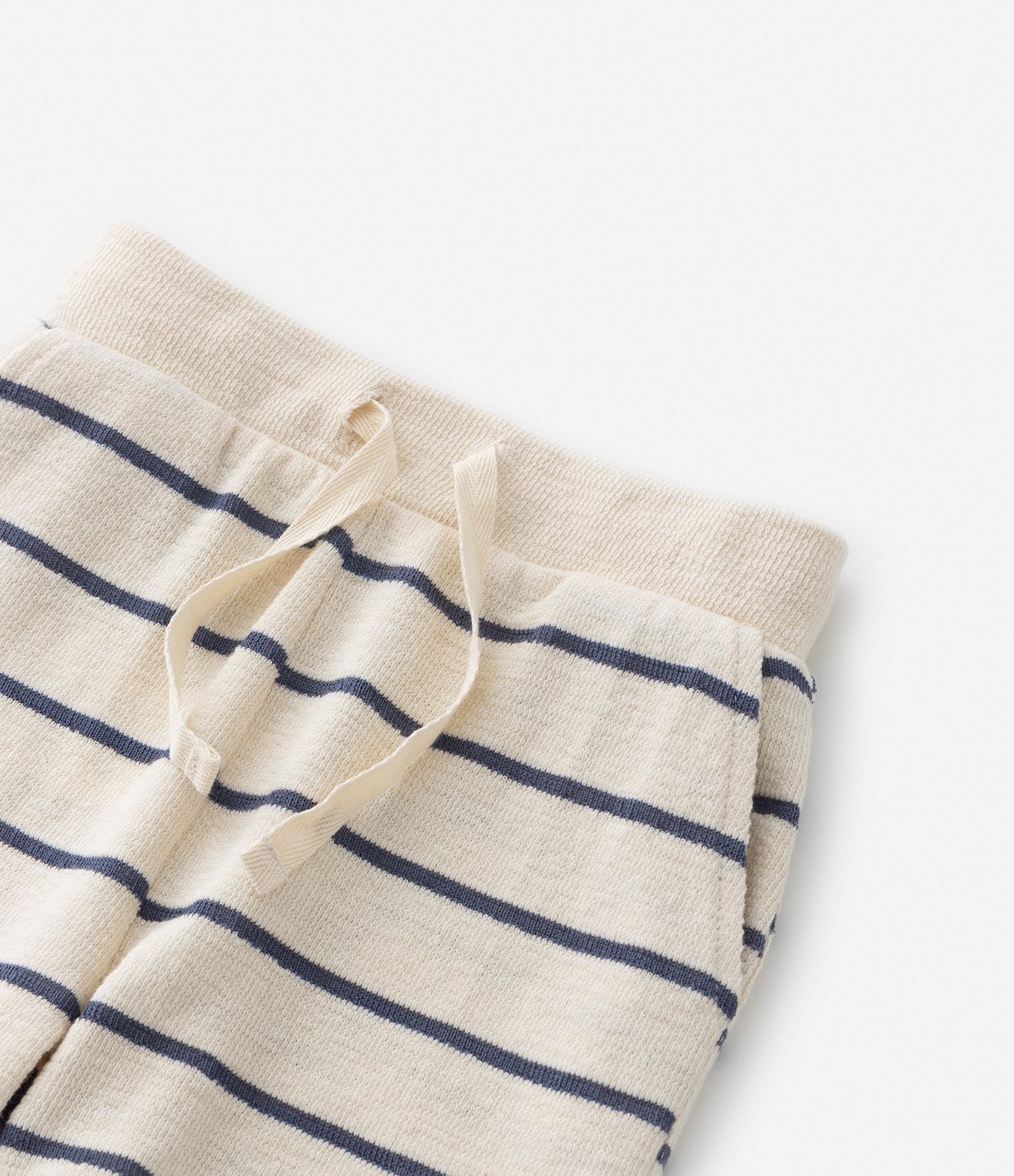 Conjunto Infantil com Estampa Listrada - Tam 0 a 18 meses Bege 6