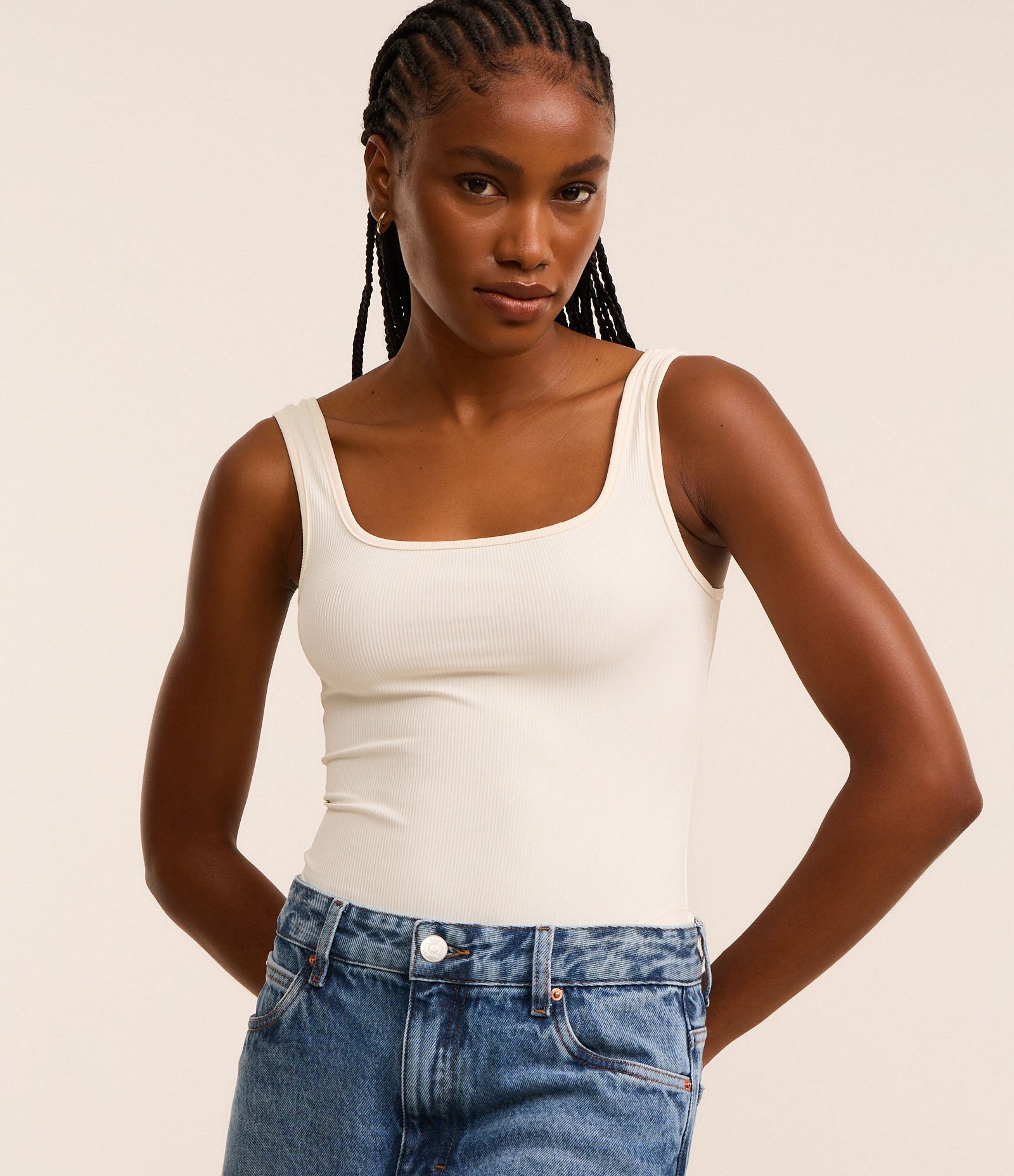 Body Básico em Ribana com Decote Quadrado Branco 1