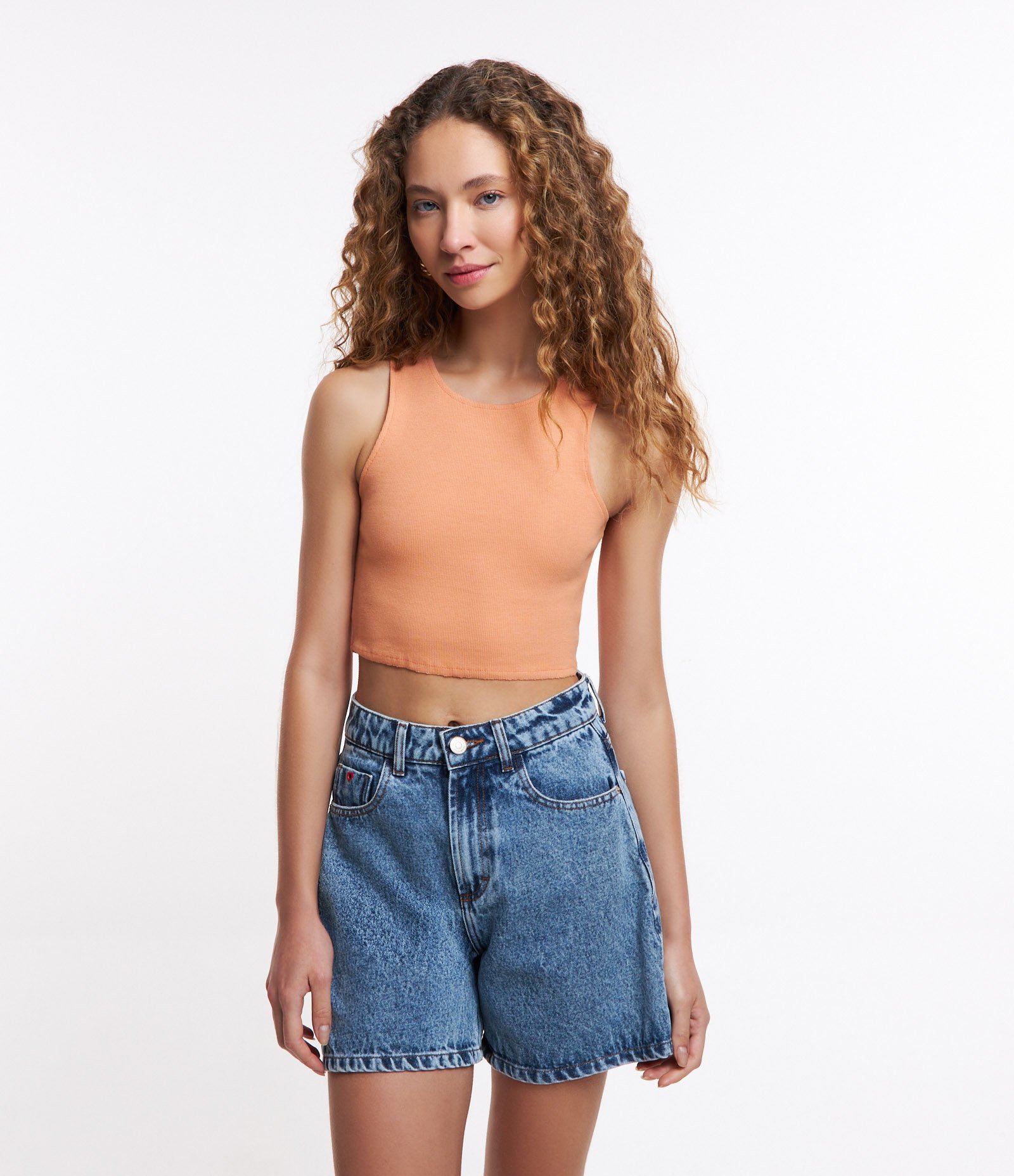 Blusa Cropped sem Manga em Algodão com Textura Canelada 1