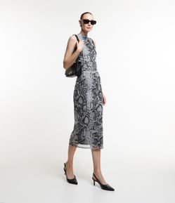 Vestido New Midi em Tule com Golinha e Drapeado Lateral