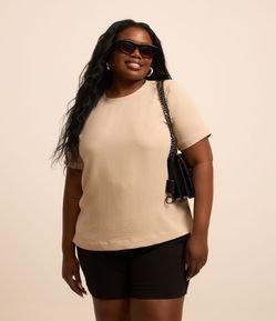 Blusa com Detalhe de Gota e Botão nas Costas Curve & Plus Size