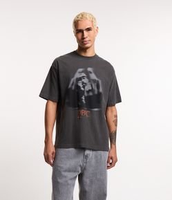 Camiseta Boxy em Malha Encorpada Estampa Tupac