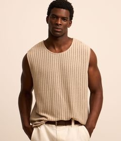 Regata Regular em Algodão com Textura Rendada