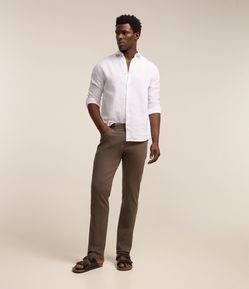 Calça em Sarja com Cós Elastano