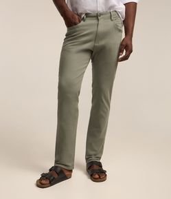 Calça em Sarja com Cós Elastano