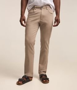 Calça em Sarja com Cós Elastano