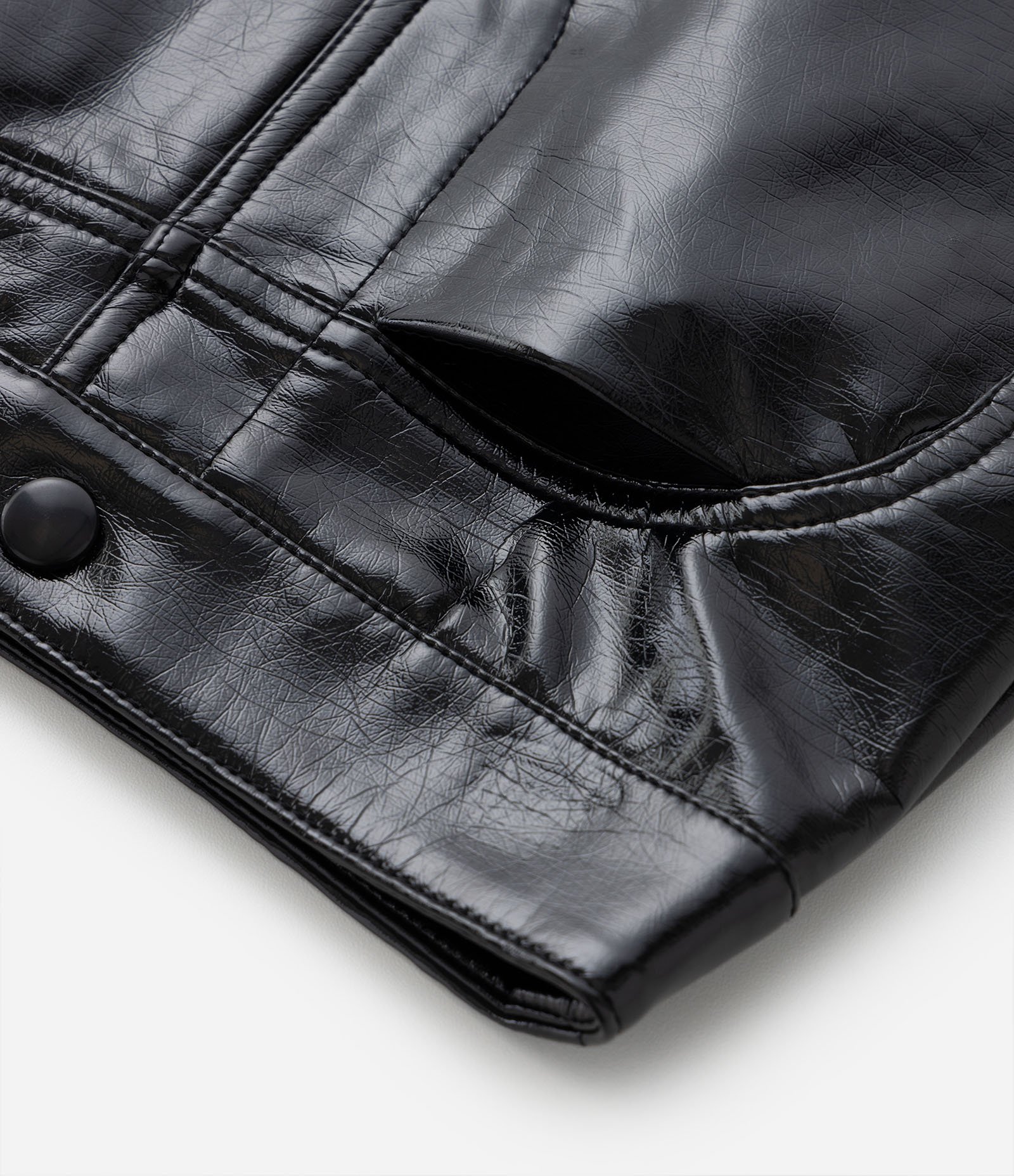 Saia Infantil em Material Sintético com Fendas Laterais - Tam 5 a 14 Anos Preto 5