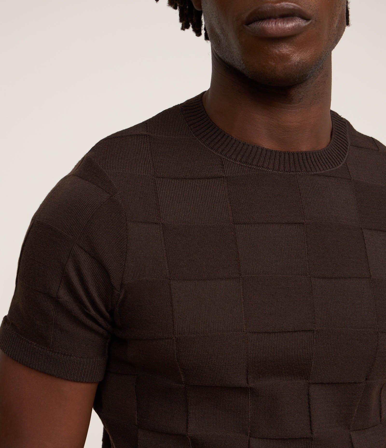 Camiseta em Tricô com Textura Quadriculada Marrom 3
