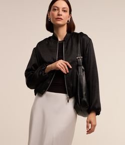 Jaqueta Bomber em Tecido Acetinado com Zíper Frontal