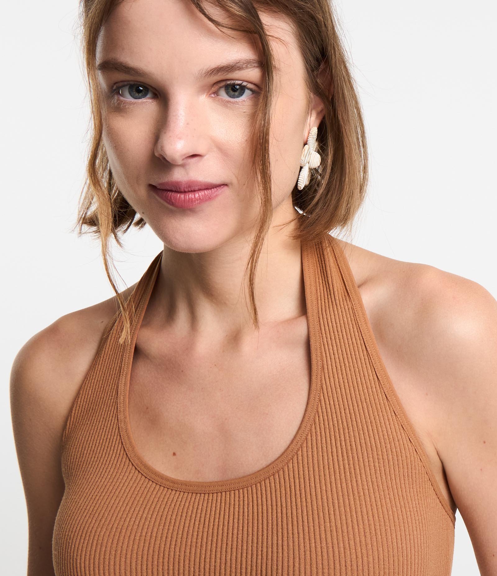 Blusa Frente Única Seamless Marrom 3