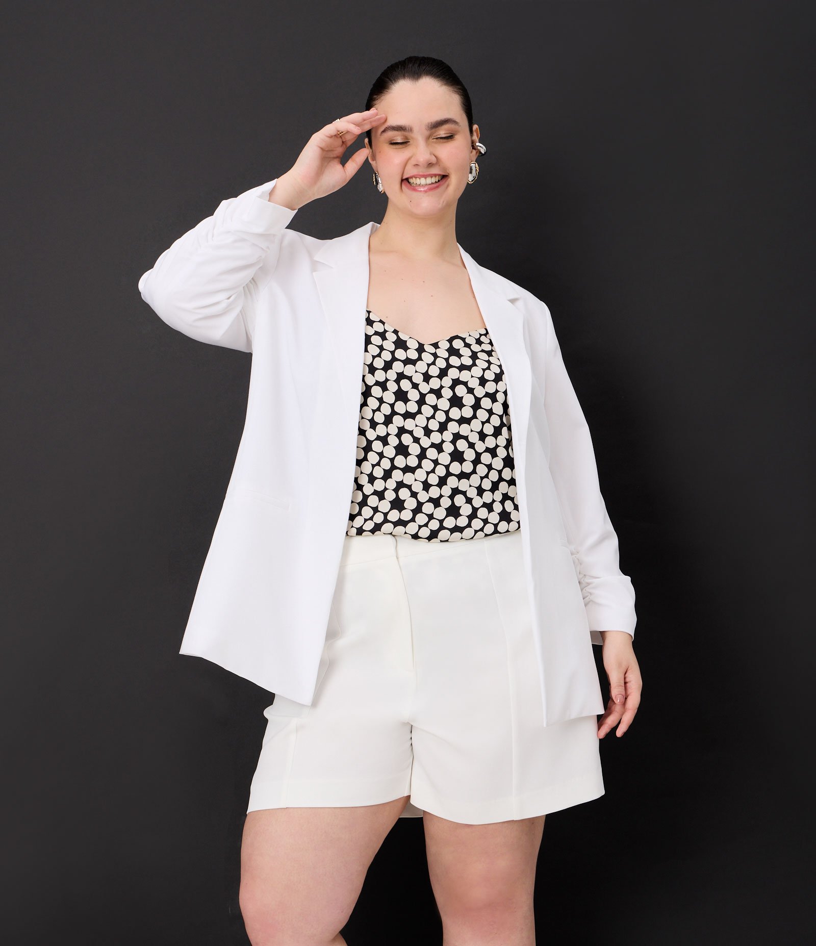 Blazer Alongado em Crepe Manga Puxadinha Curve & Plus Size Branco 3