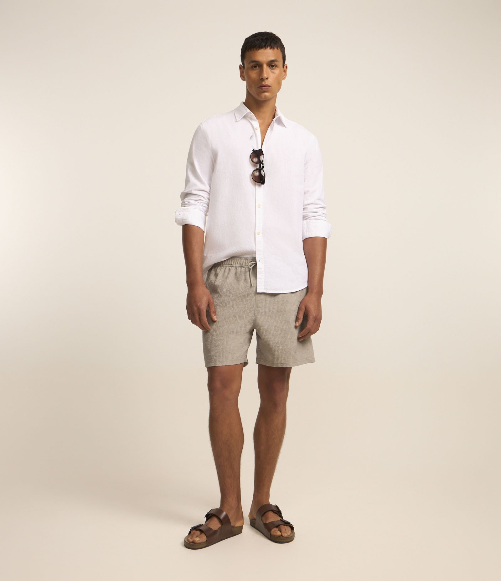 Bermuda de Praia em Anarruga com Textura Bege 1