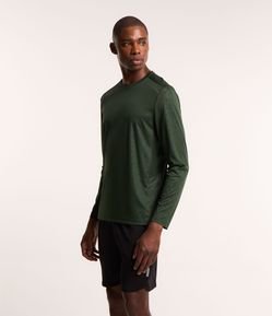 Camiseta Esportiva com Estampa Riscada com Proteção UV