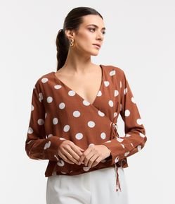 Blusa em Viscose com Transpasse Frontal e Amarração Lateral
