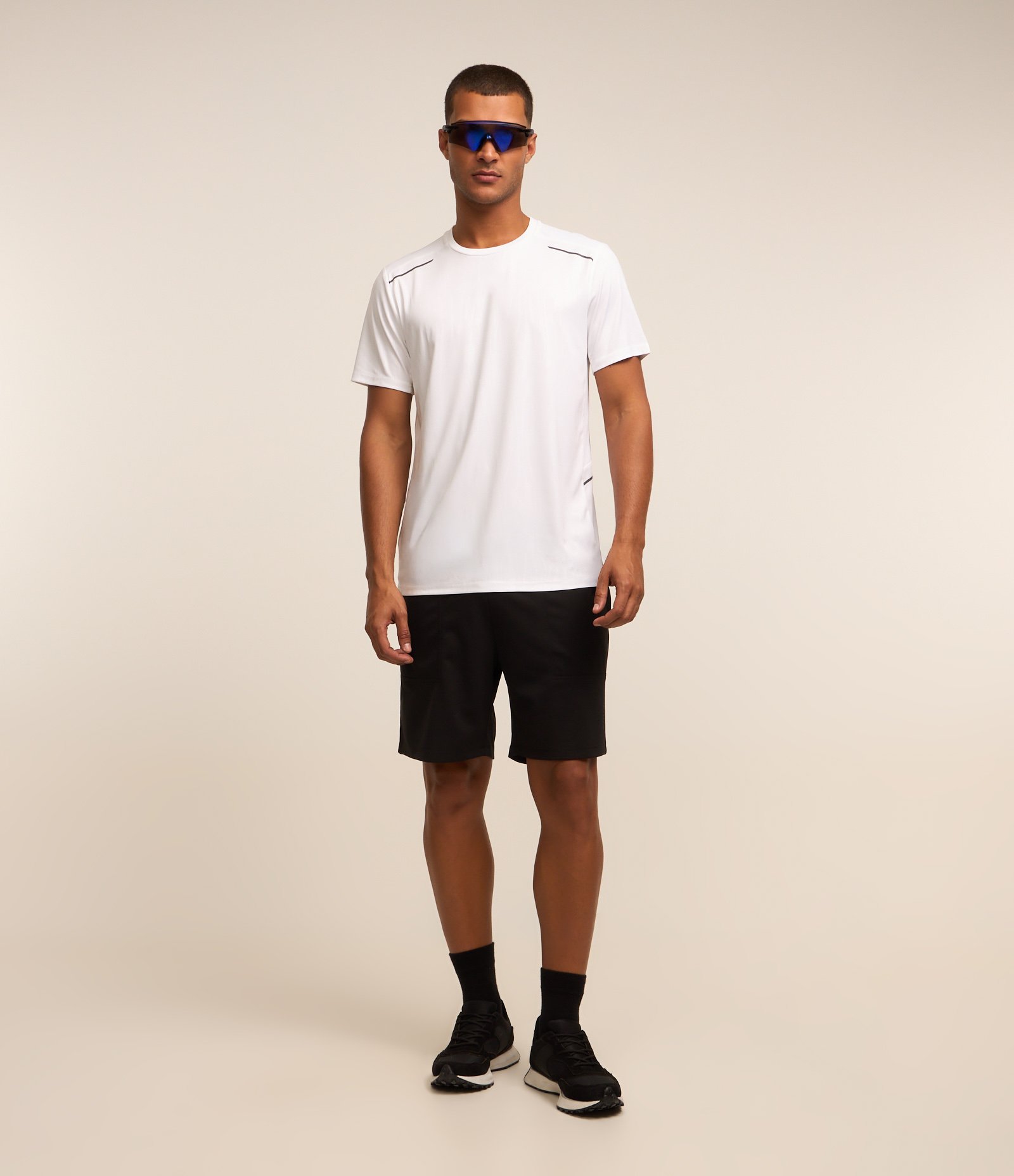 Camiseta Esportiva Tecnologia Dry com Estampa Heat Print Branco 2