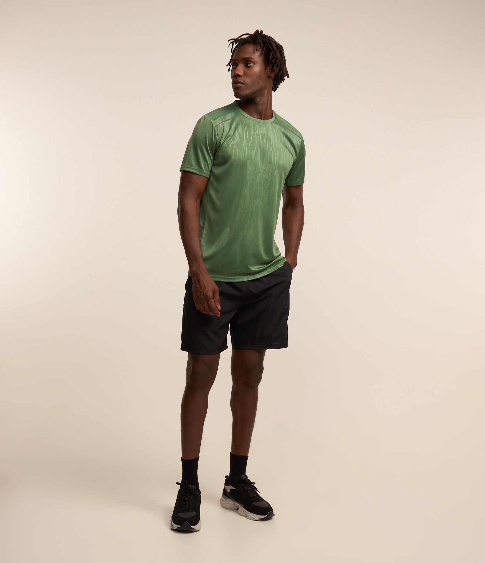 Camiseta Esportiva Tecnologia Dry com Estampa Heat Print Verde Claro 2