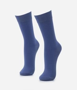 Meia Cano Médio em Viscose Texturizada