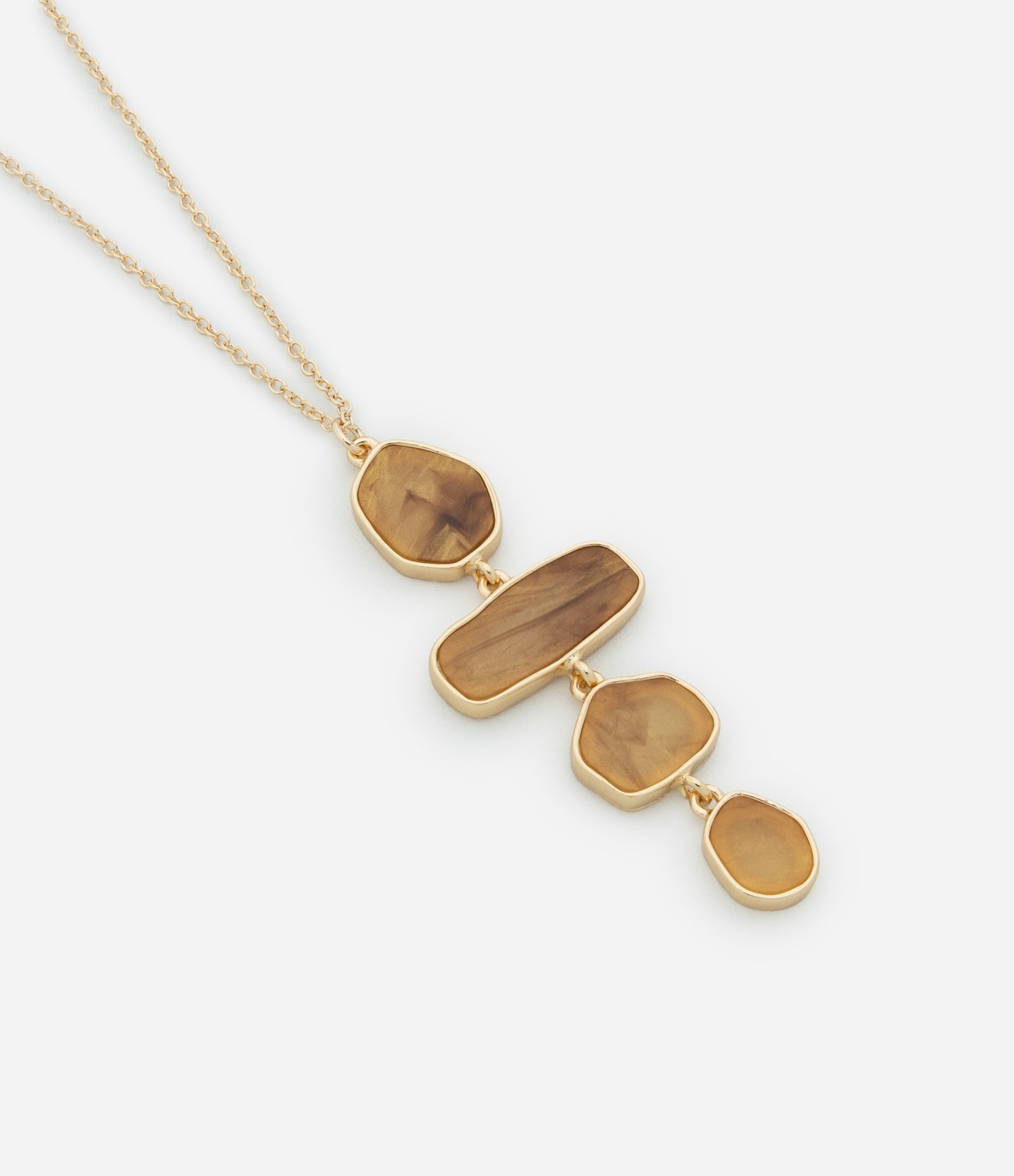 Colar Longo com Pingentes Irregulares em Resina Dourado 1