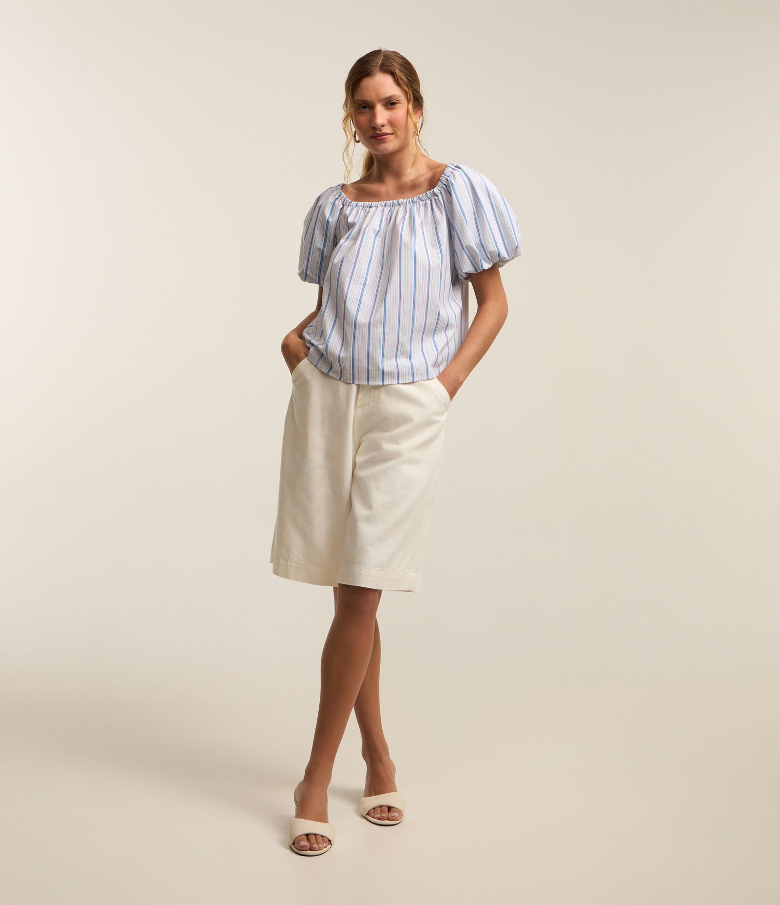 Blusa Ciganinha em Tricoline com Manga Balonê e Estampa Listras Branco/ Azul 1