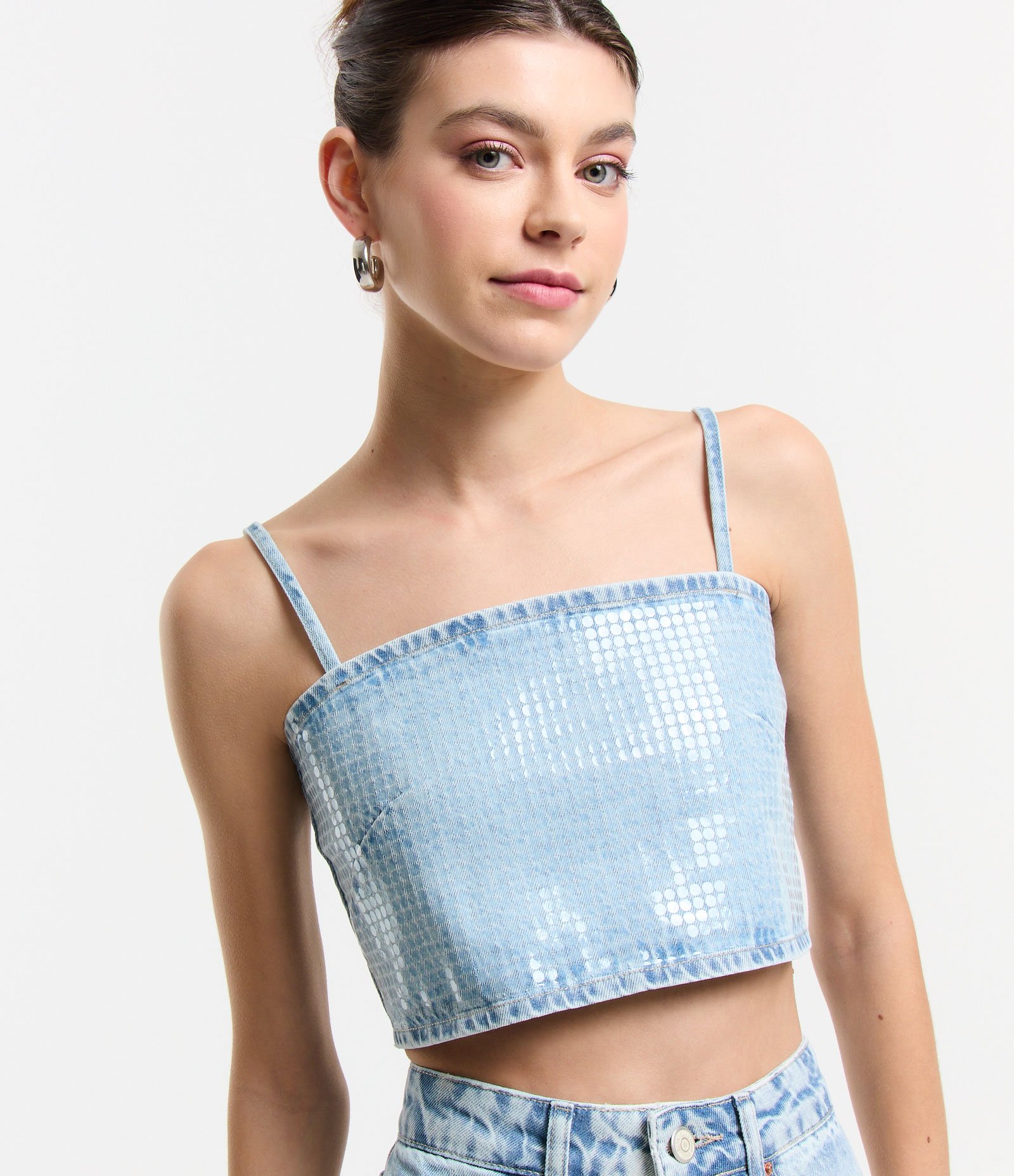 Top de Alça em Jeans com Bolinhas Transparentes Azul 4