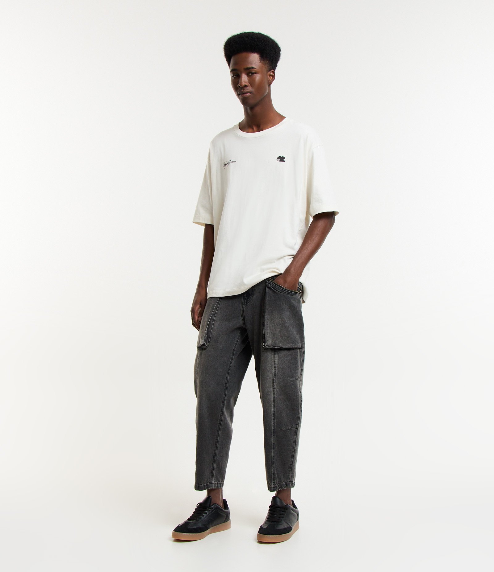 Calça Balloon em Jeans com Bolsos e Zíperes Frontais Preto 1