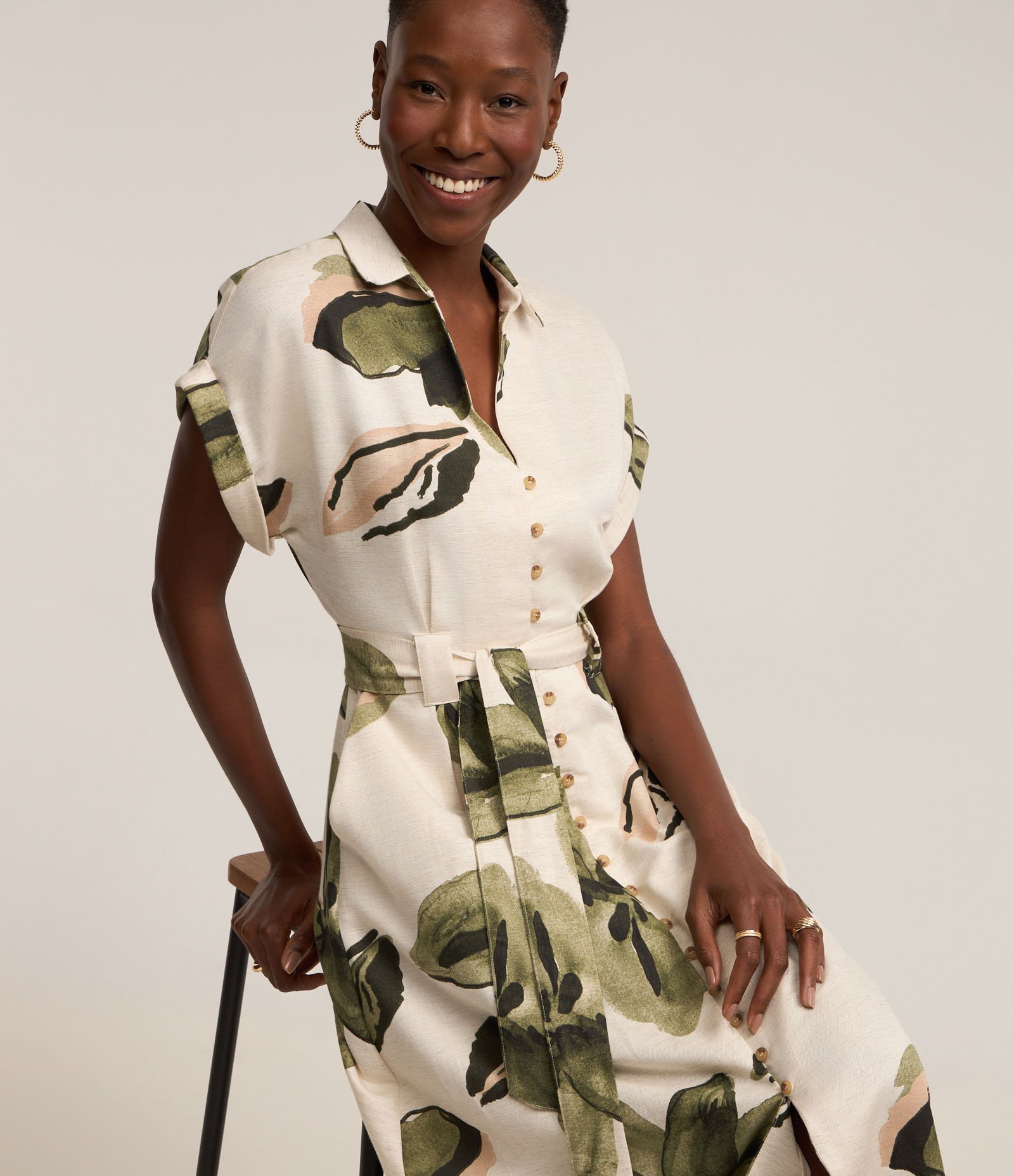 Vestido Chemise em Tricoline com Amarração e Estampa Floral Off White 6