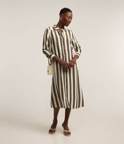 Vestido Chemise Alongado em Viscolinho com Estampa Listras
