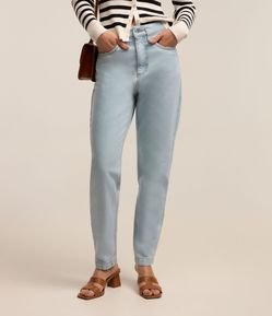 Calça Mom Cintura Alta em Jeans com Costura Aparente