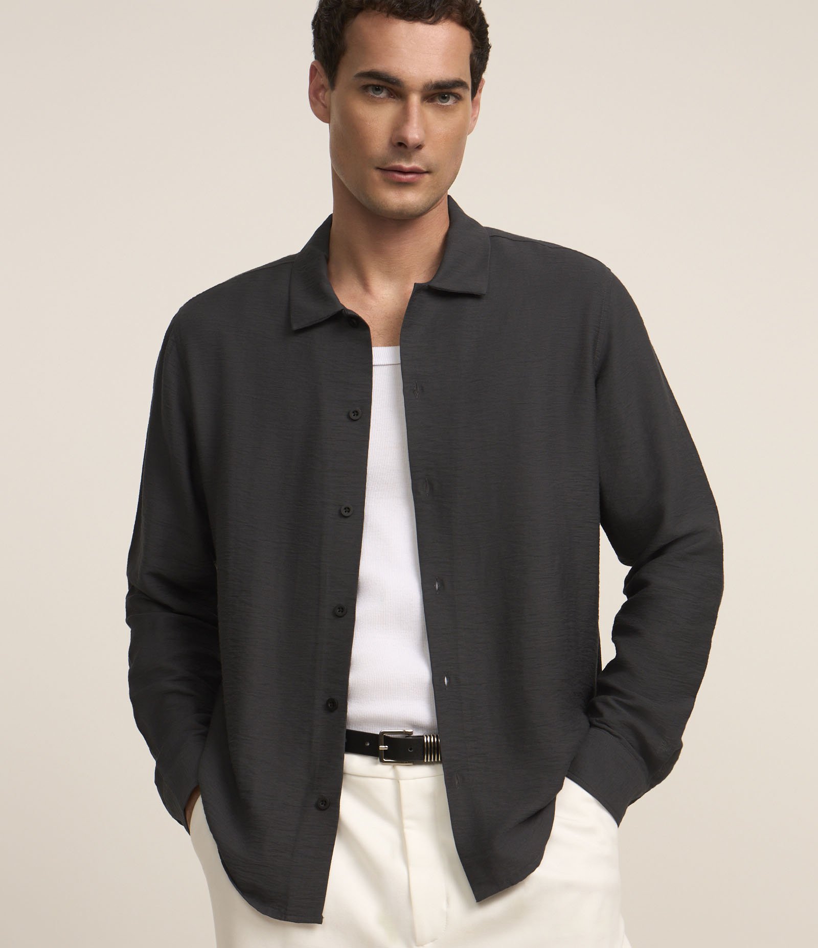 Camisa Comfort em Viscose com Textura Preto 1