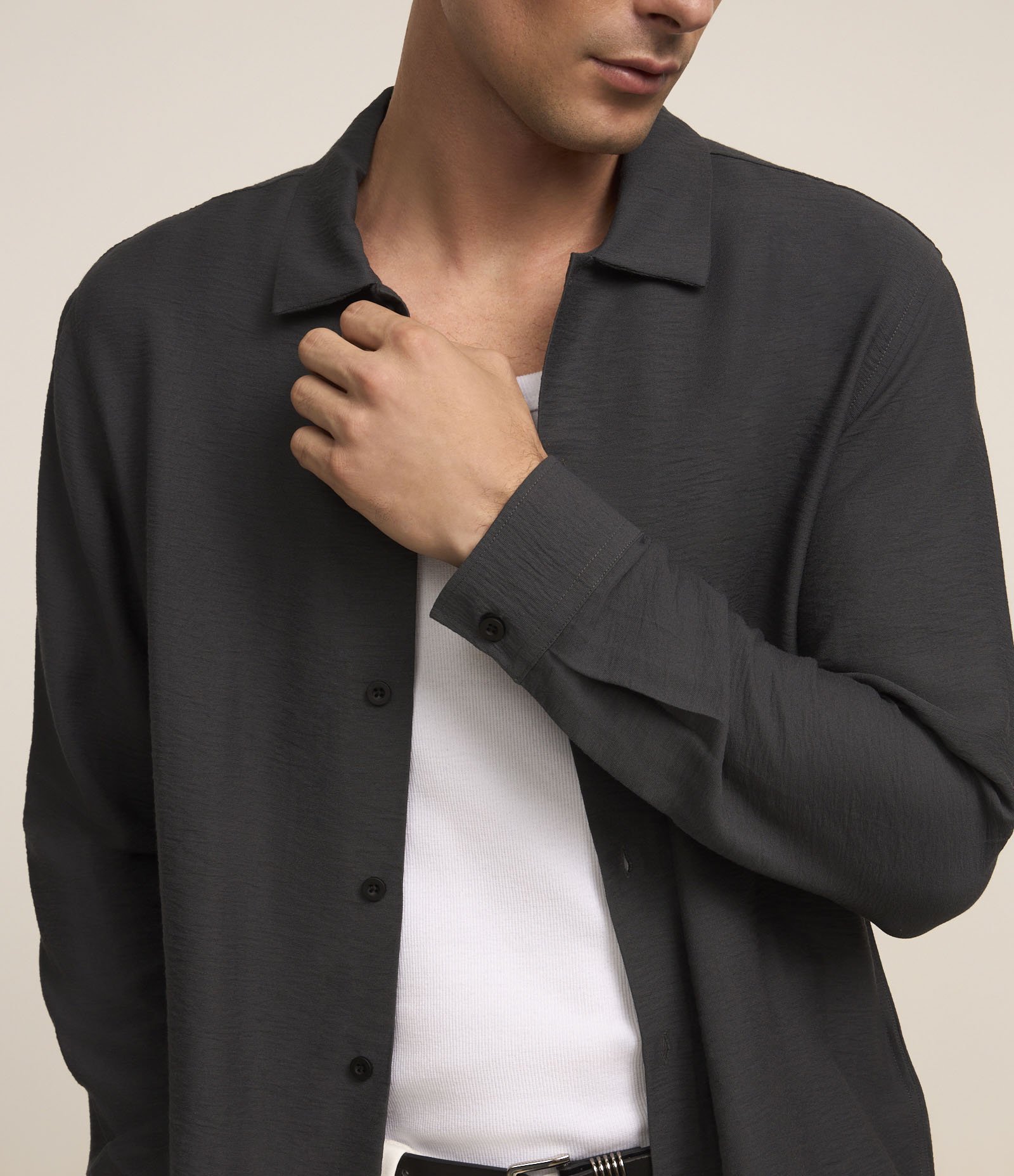 Camisa Comfort em Viscose com Textura Preto 3