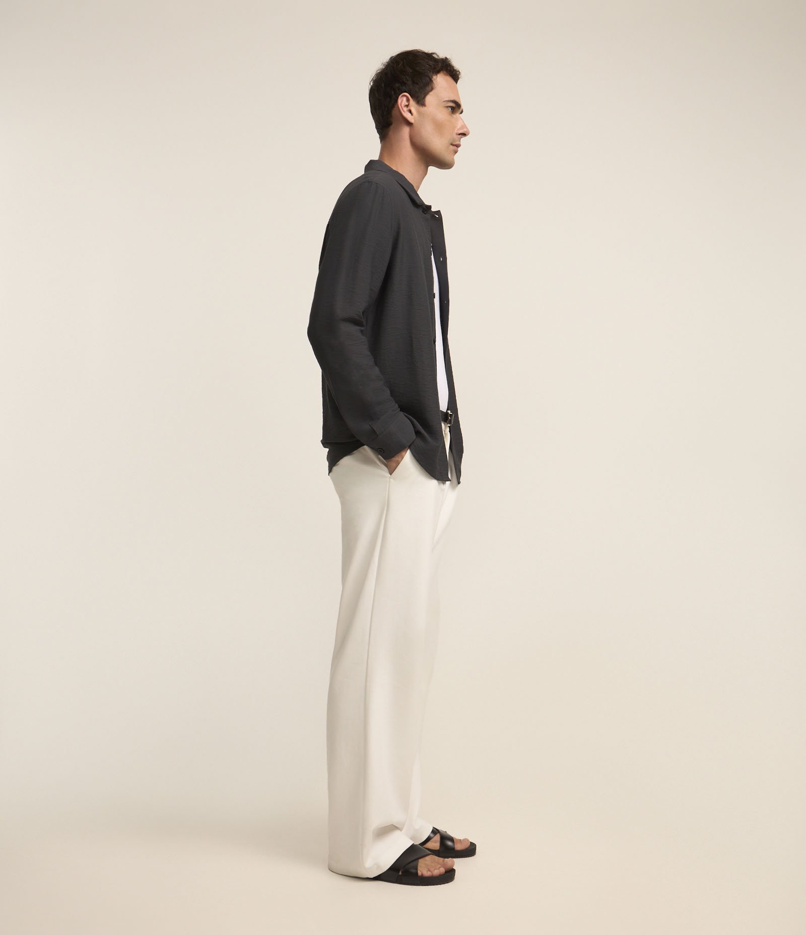 Camisa Comfort em Viscose com Textura Preto 4