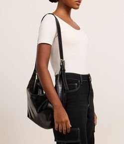 Bolsa Hobo Grande com Alça Regulável