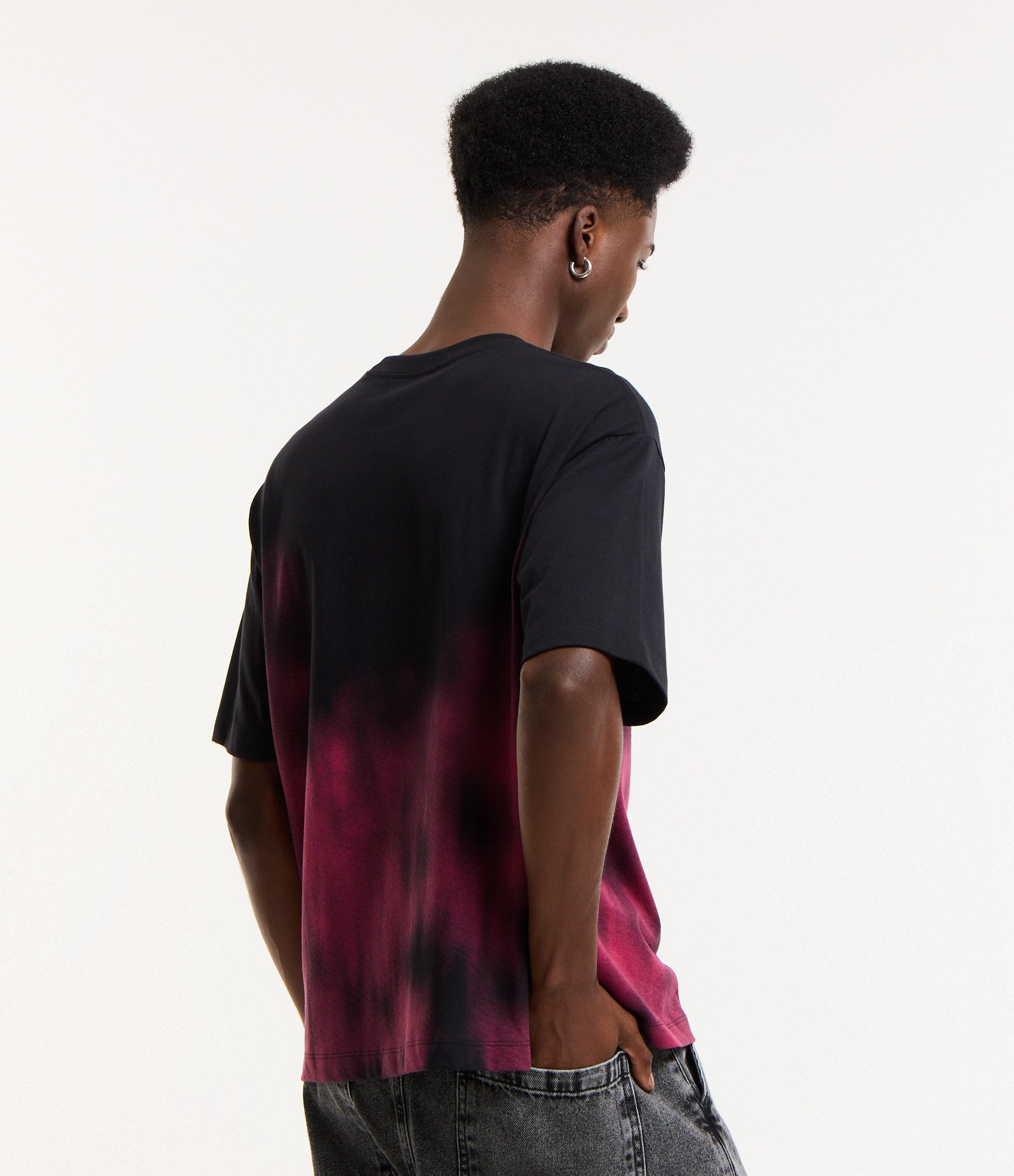 Camiseta Boxy em Algodão com Estampa Distorted Dreams Preto/Rosa 3