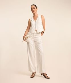 Calça Reta Alfaiatada Listrada em Viscose com Fio Tinto