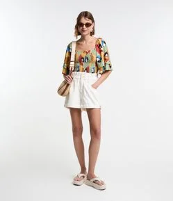 Short Baggy Cintura Alta em Sarja com Elástico no Cós