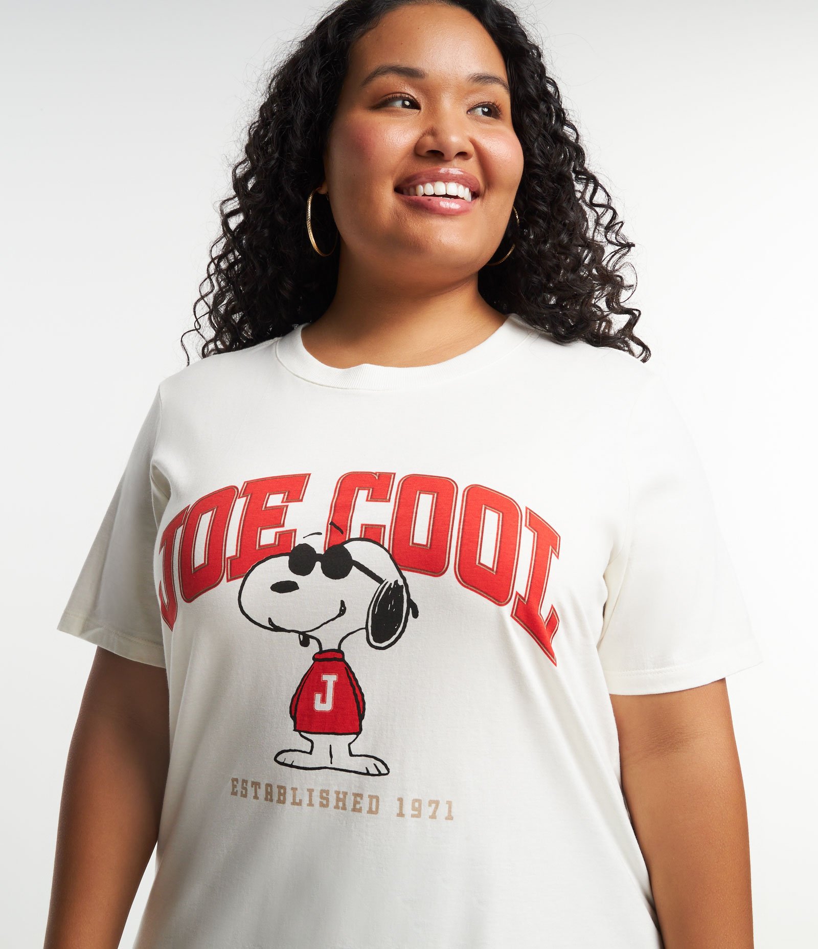 Camiseta Alongada em Algodão com Estampa Snoopy Curve & Plus Size Off White 4