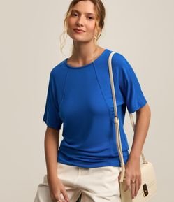 Blusa em Moletinho com Recortes Frontais