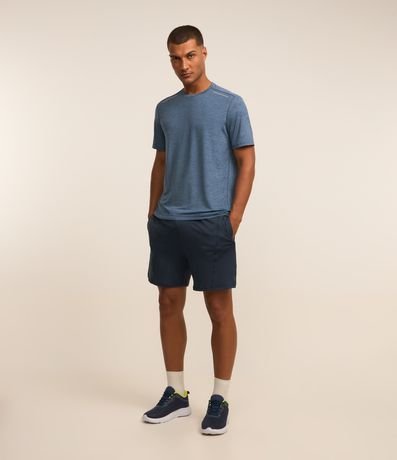 Bermuda Esportiva em Tecnologia Dry com Mescla e Recorte Azul Renner