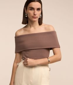 Blusa Ombro a Ombro em Ribana com Dobra no Decote