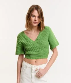 Blusa Cropped em Tricô com Ponto Diferenciado e Manga Curta