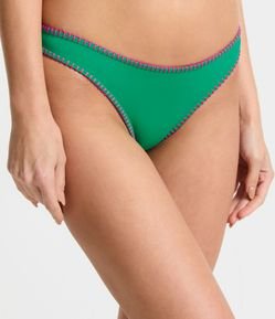 Biquíni Calcinha Básica em Poliamida com Pespontos Contrastantes