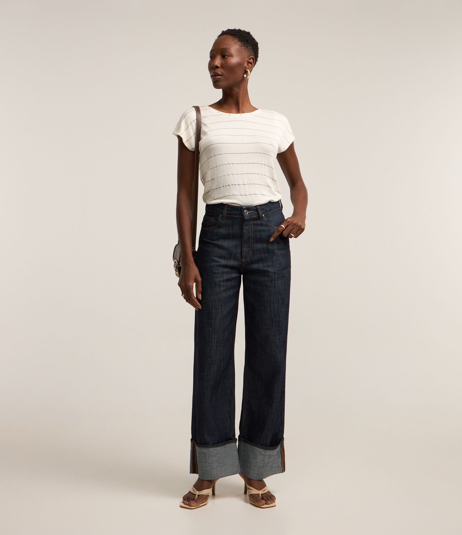 Blusa em Viscose com Estampa Listrada e Detalhe em Fio Metalizado Branco Neve 2