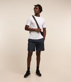 Bermuda Esportiva com Cós Elástico e Cordão