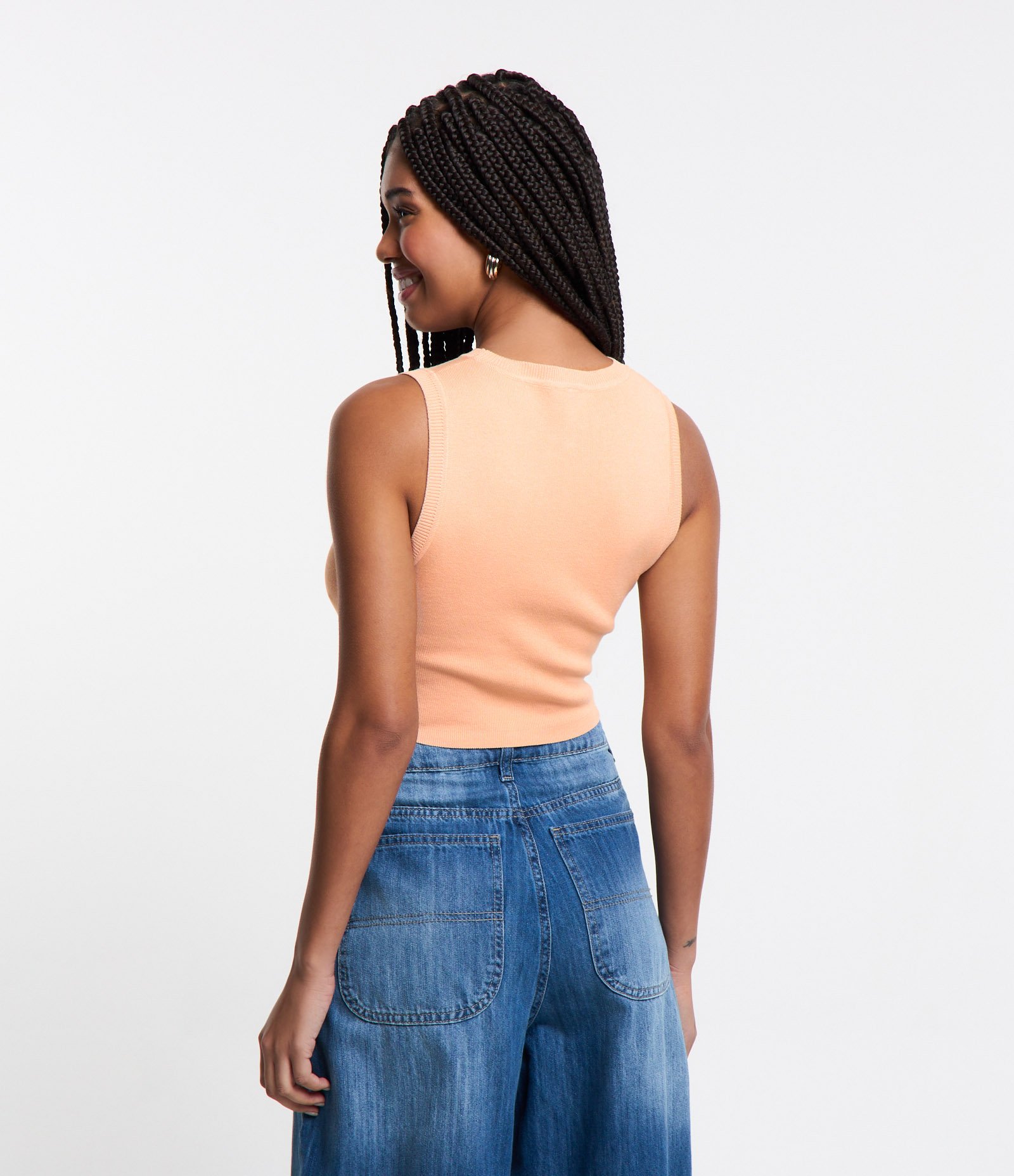 Blusa Regata Cropped em Viscose Canelada Rosa Coral 3